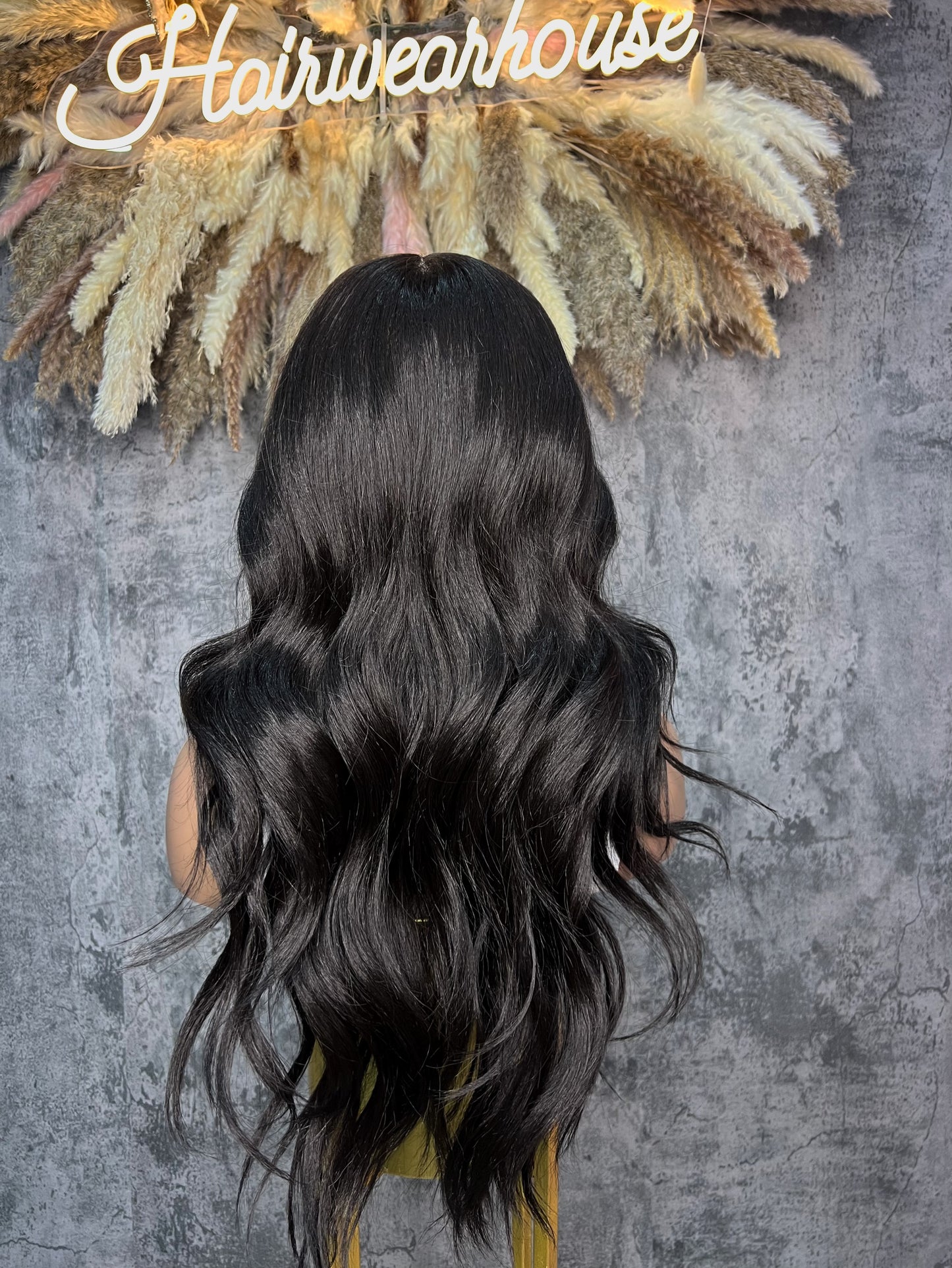 UNIT NAME : MONA 13x6x2 PREMIUM MIX FIBER ( human blend) HD LACE FRONT WIG