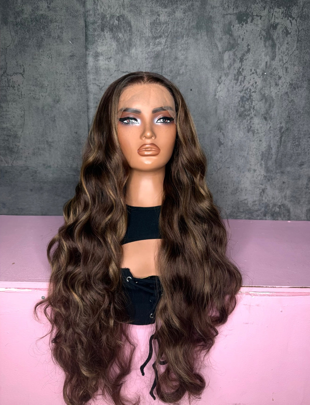 UNIT NAME JAYLEE : 13x6x2 PREMIUM MIX FIBER ( HUMAN BLEND )HD LACE FRONT WIG