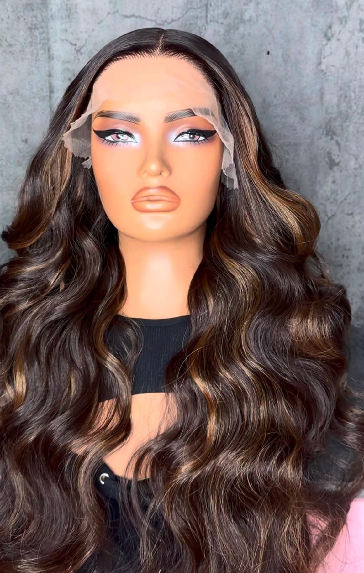 UNIT NAME LOLA : 13x6x2 PREMIUM MIX FIBER ( HUMAN BLEND )HD LACE FRONT WIG