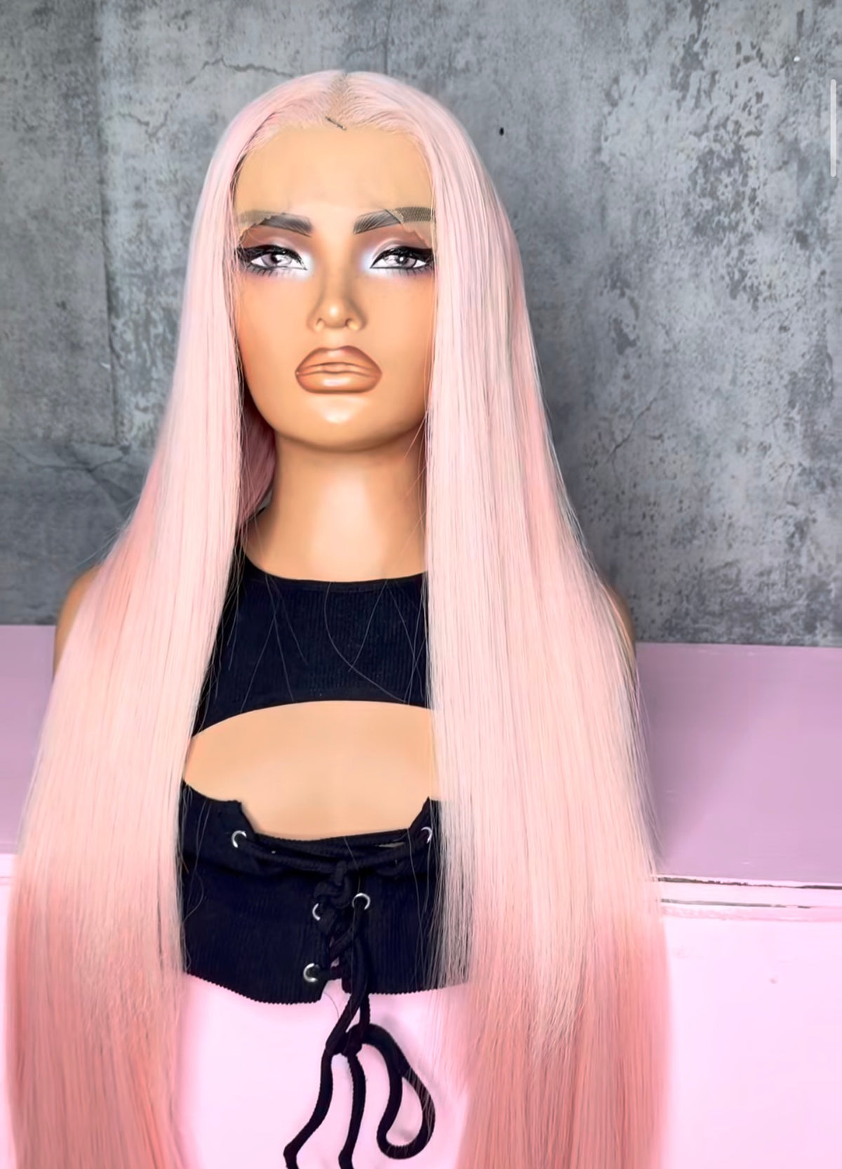 UNIT NAME PINKY: 13x6x2 PREMIUM MIX FIBER ( HUMAN BLEND )HD LACE FRONT WIG