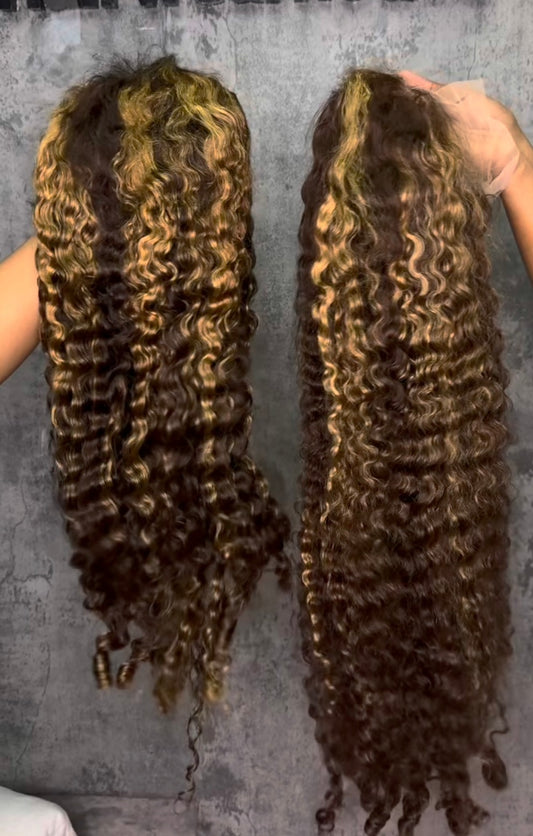 13x6 Pixie Curly Wigs 180% Density P4/27 (TRANSPARENT LACE)
