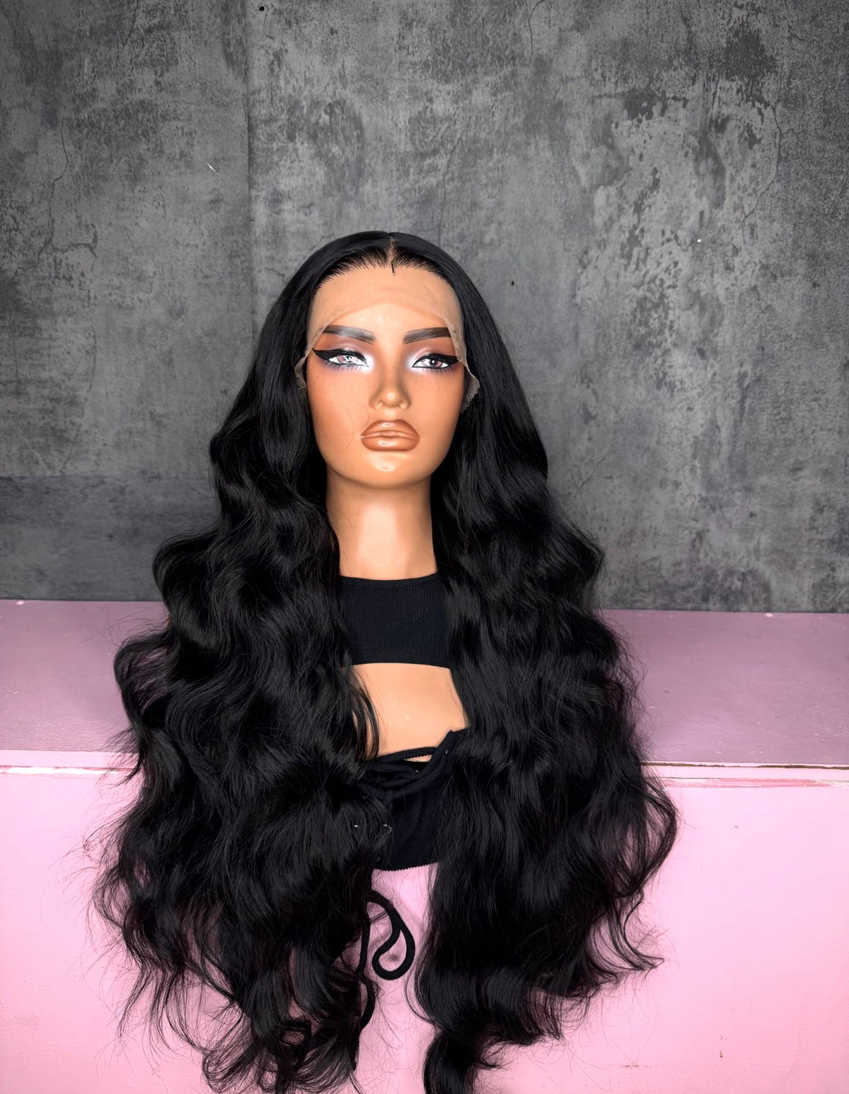 UNIT NAME ALLIE: 13x6x2 PREMIUM MIX FIBER ( HUMAN BLEND )HD LACE FRONT WIG