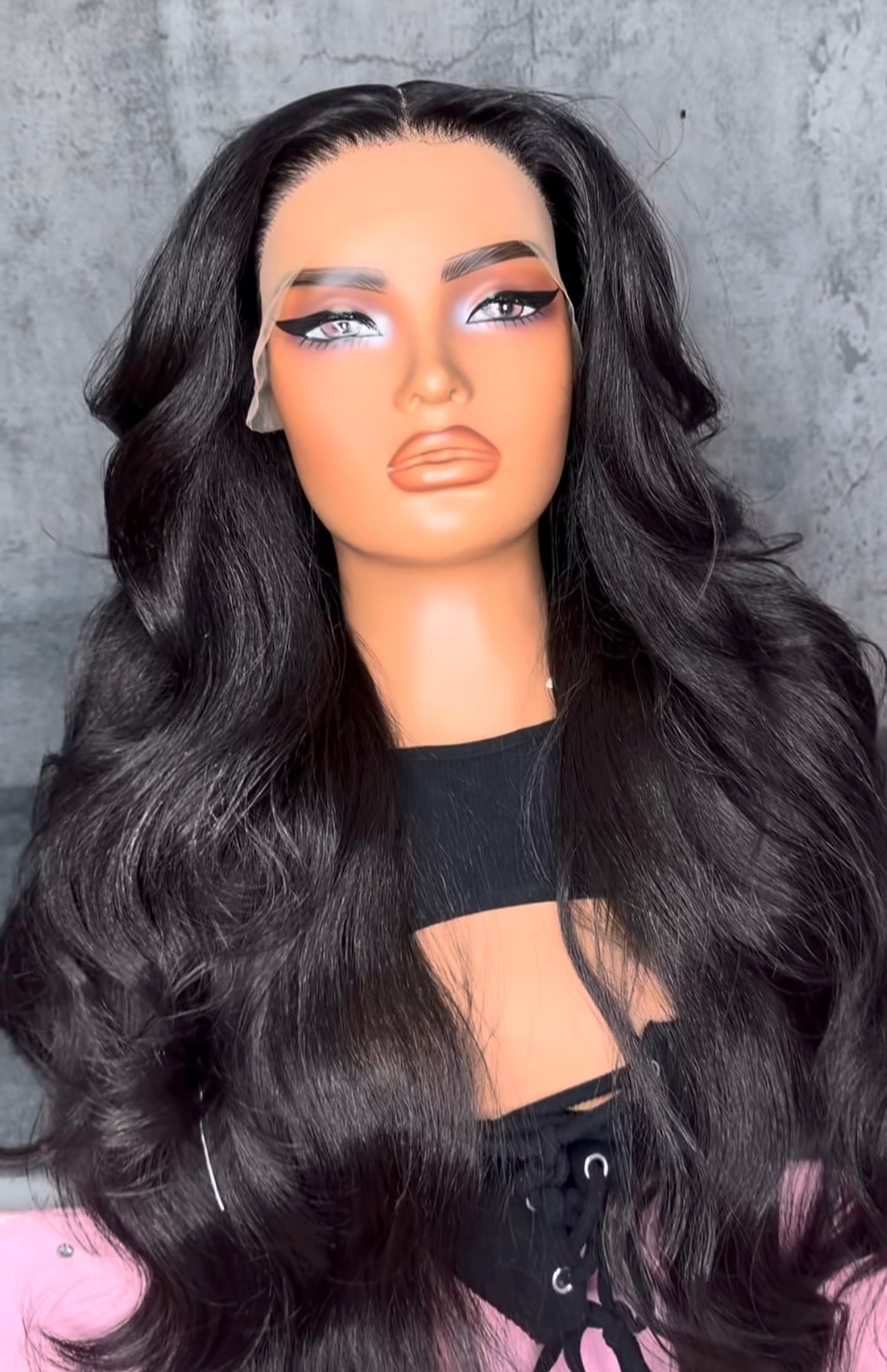 UNIT NAME DONNA : 13x6x2 PREMIUM MIX FIBER ( HUMAN BLEND )HD LACE FRONT WIG