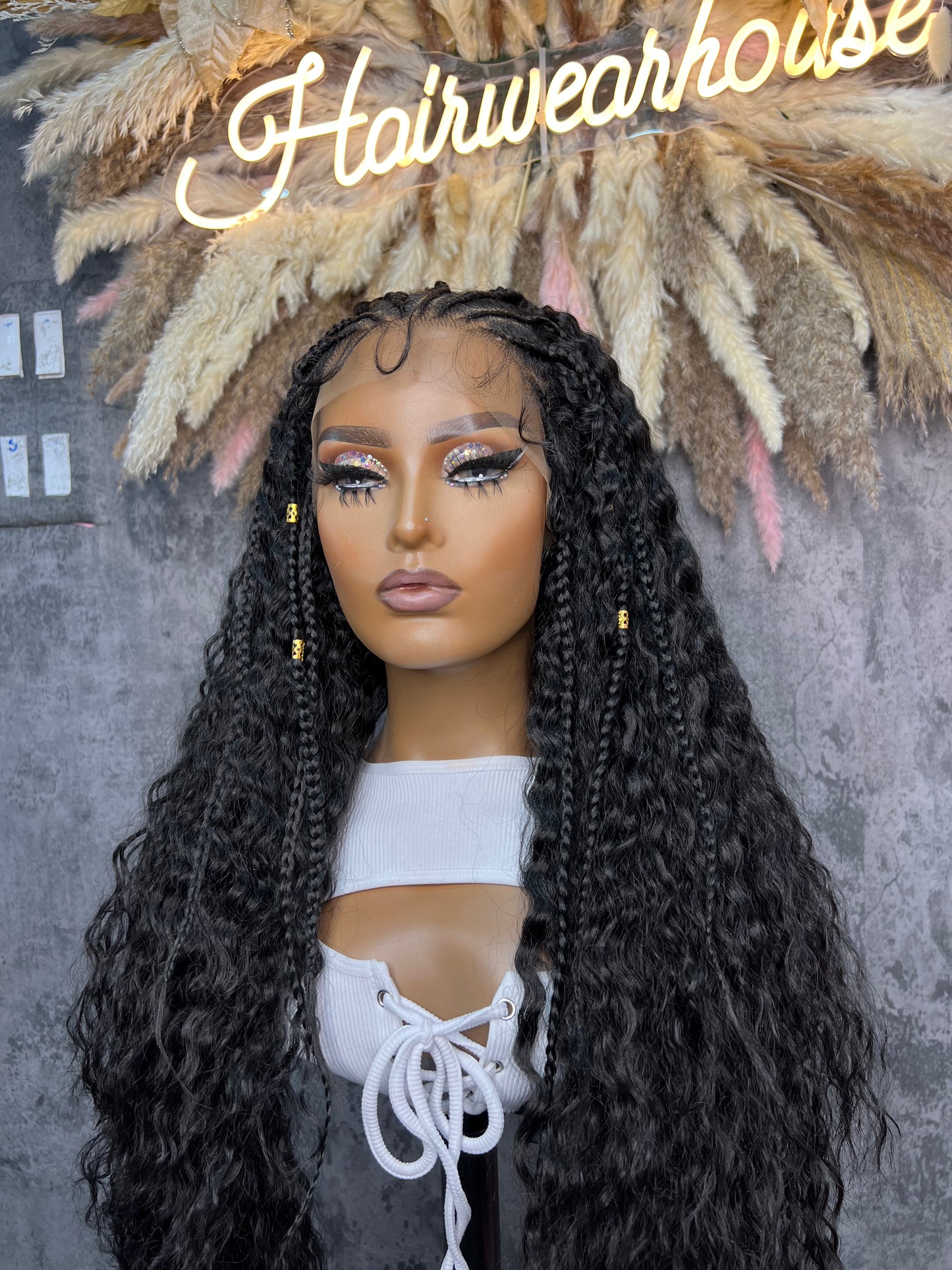 UNIT NAME : BRANDY , 13x6x2 PREMIUM MIX FIBER (HUMAN BLEND ) LACE FRONT WIG